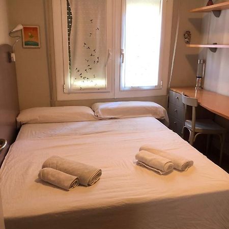 Отель Habitacion Matrimonial Эстелла Экстерьер фото